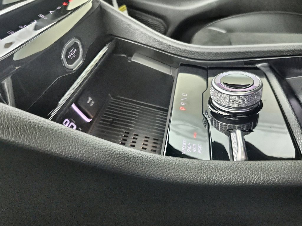 New 2027 Jeep Grand Cherokee Altitude AWD/4WD image 29