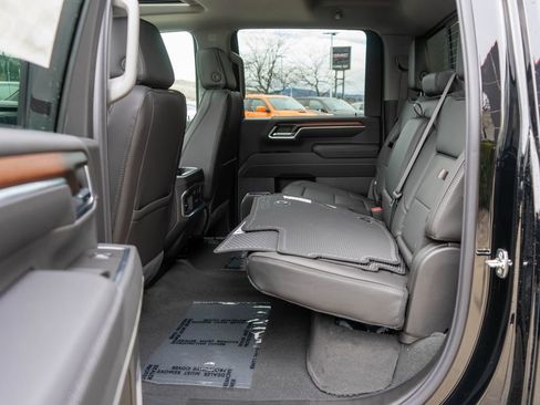 New 2026 GMC Sierra 2500 Denali w/ Denali Reserve Package AWD/4WD image 13