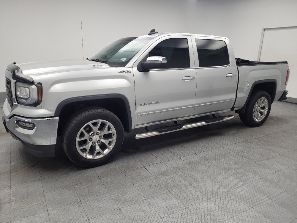 Used 2018 GMC Sierra 1500 SLT w/ SLT Premium Package AWD/4WD image 2