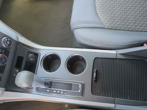 Used 2011 Chevrolet Traverse LS image 18