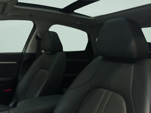 Certified 2025 Hyundai Sonata Limited FWD image 11