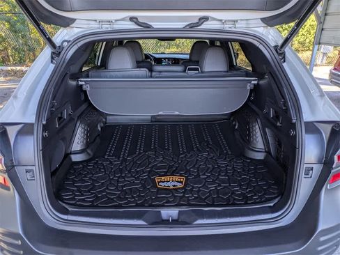 Used 2024 Subaru Outback Wilderness image 12