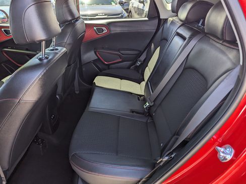 Certified 2025 Kia Soul GT-Line image 8
