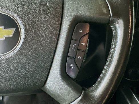 Used 2022 Chevrolet Express 2500 w/ Driver Convenience Package image 25