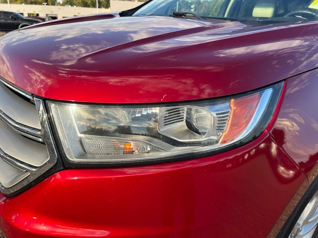 Used 2018 Ford Edge Titanium w/ Equipment Group 301A AWD/4WD image 9