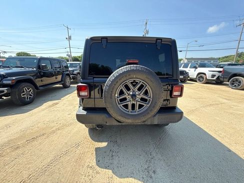 New 2026 Jeep Wrangler Unlimited Sport AWD/4WD image 4