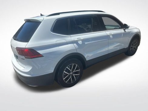 Used 2019 Volkswagen Tiguan SEL R-Line AWD/4WD image 8