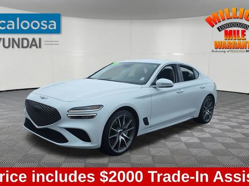 Used 2026 Genesis G70 2.5T RWD image 3