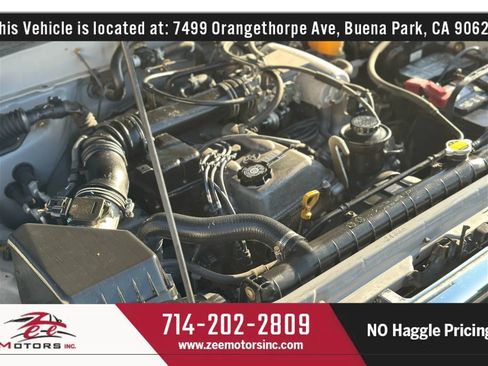 Used 2000 Toyota Tacoma Short Bed image 31