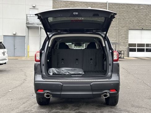 New 2026 Subaru Ascent Premium image 16