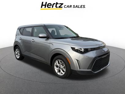 Used 2025 Kia Soul LX w/ LX Technology Package