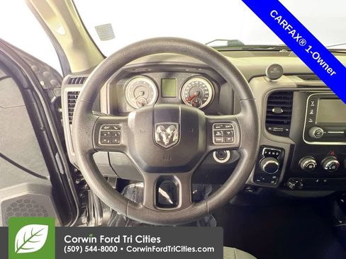 Used 2016 RAM 1500 Express w/ Black Ram 1500 Express Group AWD/4WD image 8