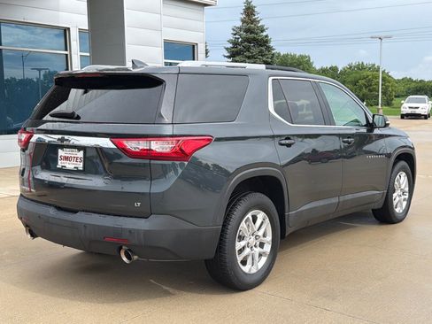 Used 2018 Chevrolet Traverse LT AWD/4WD image 7