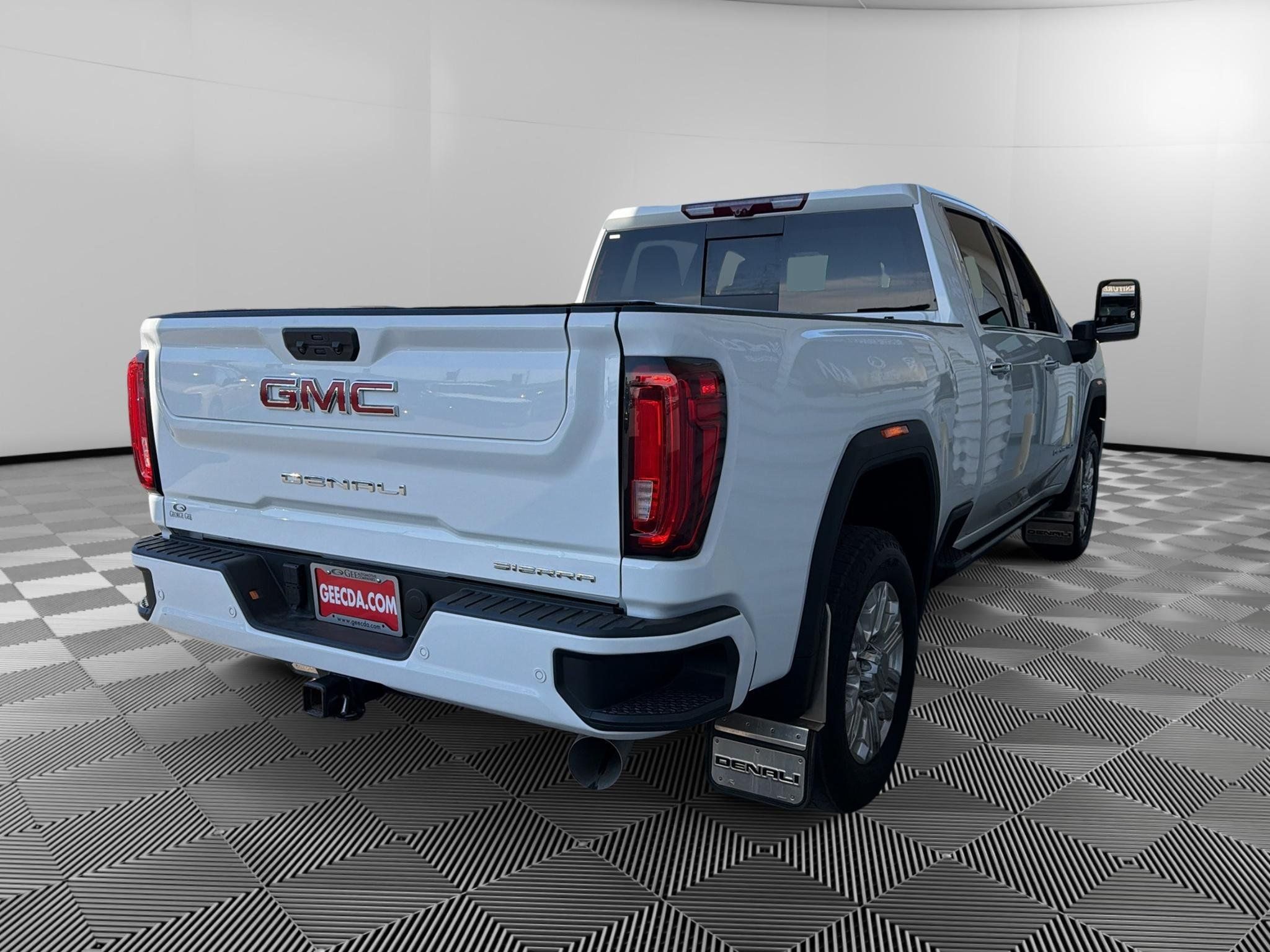 Used 2022 GMC Sierra 2500 Denali w/ Denali Ultimate Package AWD/4WD image 4