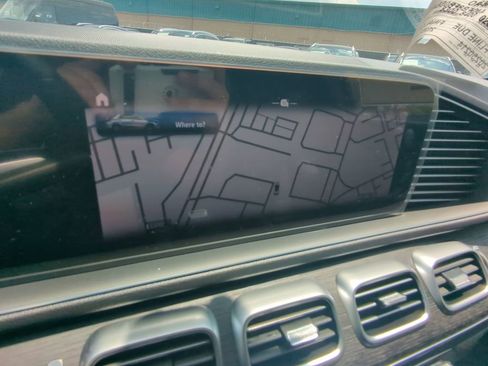 New 2025 Mercedes-Benz GLE 580 GLE 580 image 8