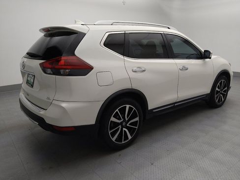 Used 2018 Nissan Rogue SL w/ Premium Package image 10