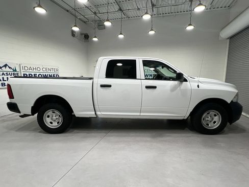 Used 2020 RAM 1500 Tradesman AWD/4WD image 9