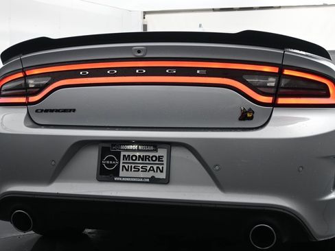 Used 2023 Dodge Charger Scat Pack w/ Navigation & Travel Group image 10