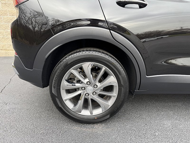 Used 2023 Buick Encore GX Essence w/ Experience Buick Package FWD image 5
