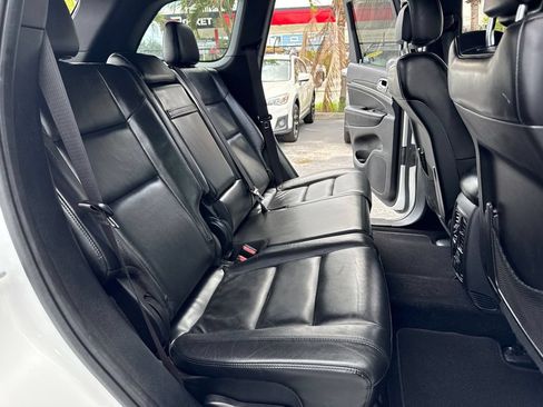 Used 2020 Jeep Grand Cherokee Limited AWD/4WD image 15