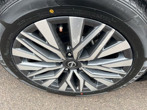 Certified 2024 Nissan Altima 2.5 SV image 37