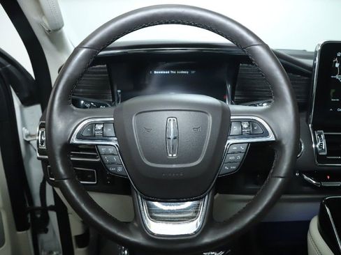 Used 2021 Lincoln Navigator Black Label w/ Special Edition Package image 24