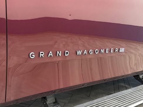 Used 2022 Jeep Grand Wagoneer Series II image 44