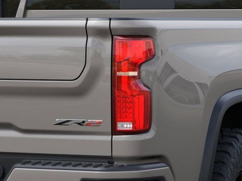 New 2026 Chevrolet Silverado 2500 ZR2 AWD/4WD image 12