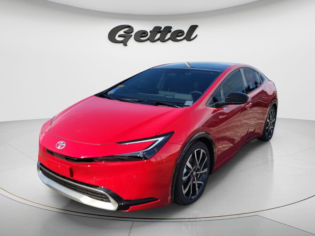 New 2027 Toyota Prius Plug-In Hybrid FWD image 1