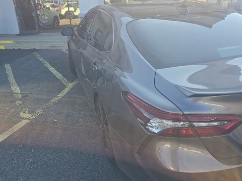 Used 2021 Toyota Camry XSE image 22