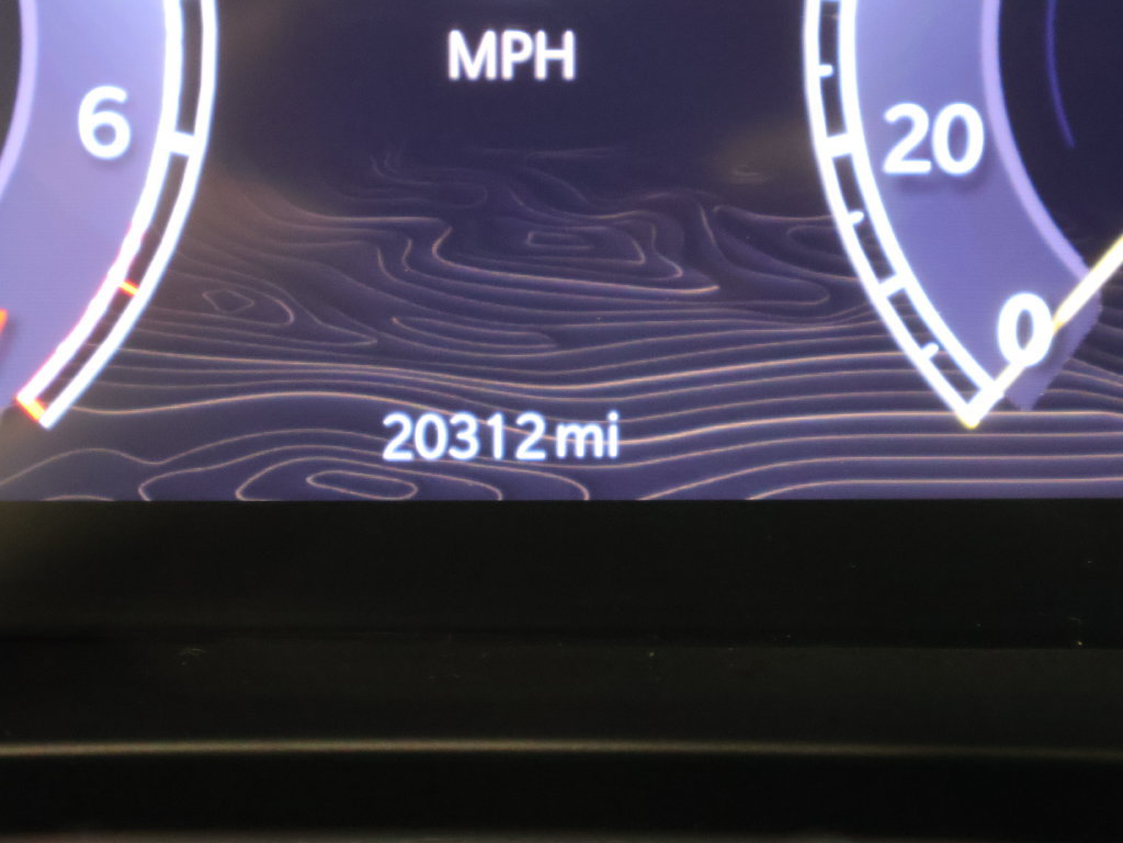 Used 2024 Jeep Grand Cherokee L Altitude AWD/4WD image 35