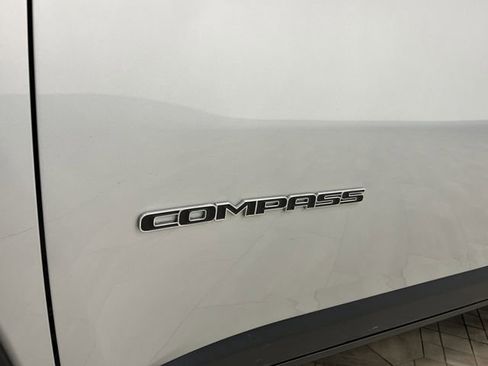 Certified 2024 Jeep Compass Limited image 32