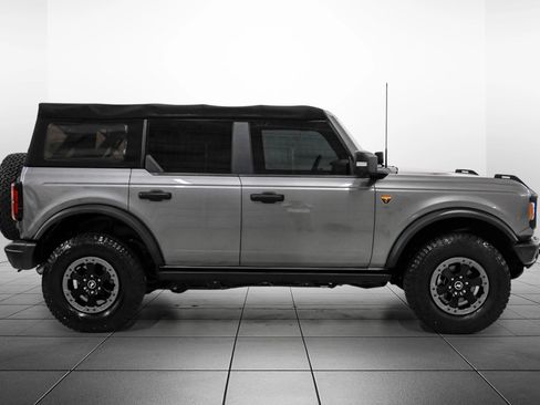 Used 2021 Ford Bronco Badlands AWD/4WD image 7