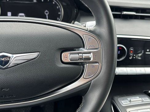 Used 2025 Genesis GV70 2.5T image 18