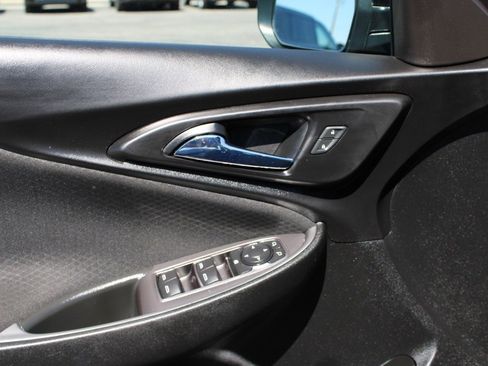 Used 2022 Chevrolet Malibu LT image 18