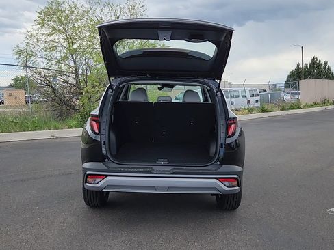 New 2026 Hyundai Tucson SE AWD/4WD image 17