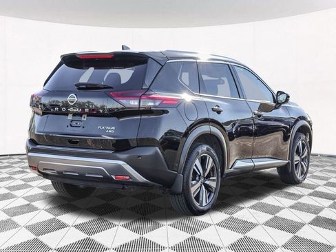 Used 2021 Nissan Rogue Platinum image 13