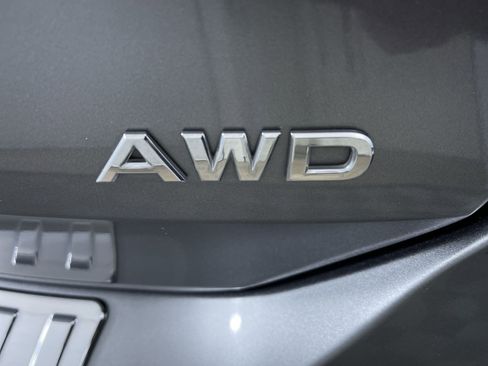 Certified 2018 Nissan Rogue S image 22