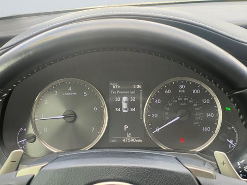 Used 2020 Lexus IS 300 w/ Navigation Package RWD image 12