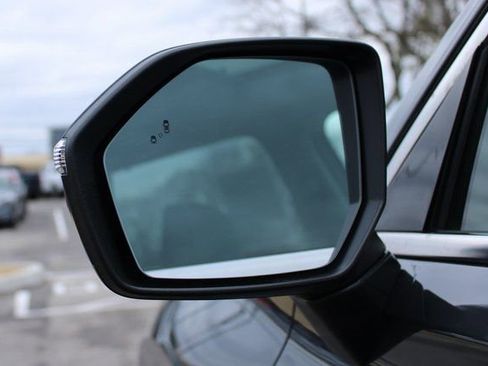 Used 2021 Hyundai Palisade SEL w/ Convenience Package image 8