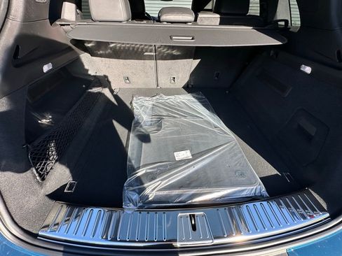 Used 2026 Porsche Cayenne S image 40