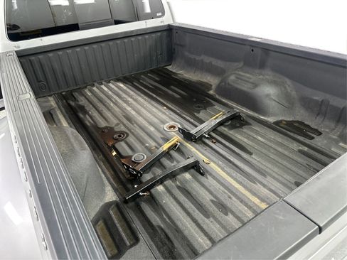 Used 2016 Ford F350 Platinum image 11