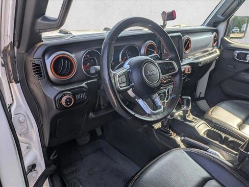 Used 2022 Jeep Gladiator Mojave w/ LED Lighting Group AWD/4WD image 9