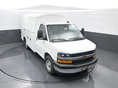 New 2025 Chevrolet Express 3500 w/ Power Convenience Package