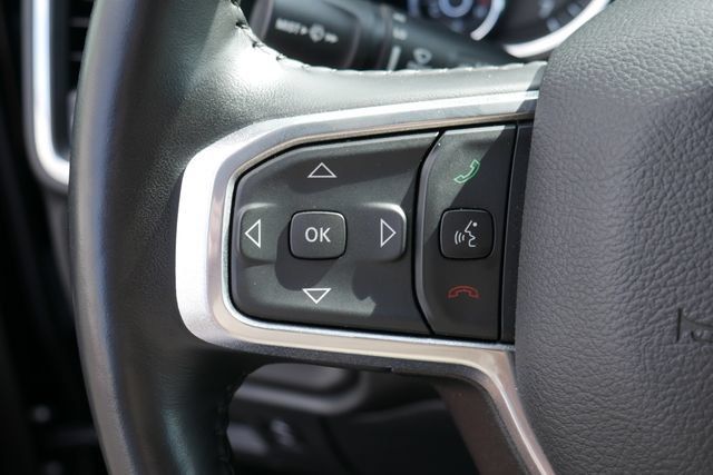 Used 2023 RAM 1500 Laramie AWD/4WD image 18