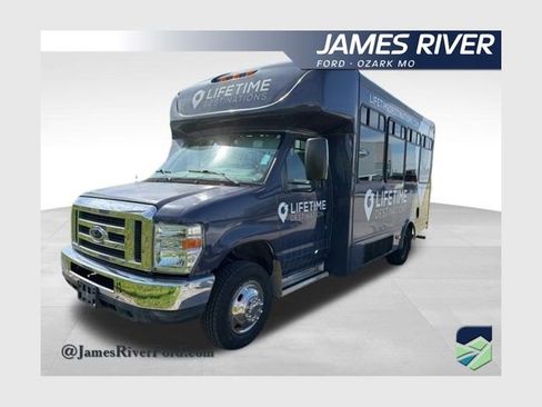 Used 2012 Ford E-350 and Econoline 350 Super Duty w/ Shuttle Bus Prep Pkg RWD image 1