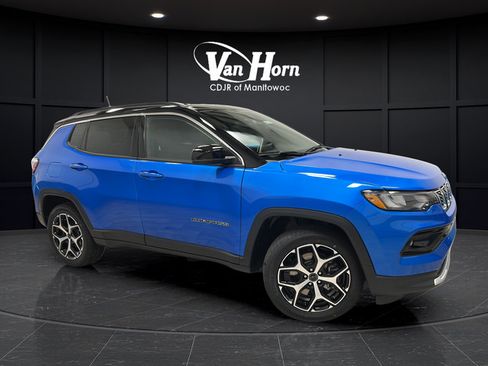 Used 2025 Jeep Compass Limited AWD/4WD image 1