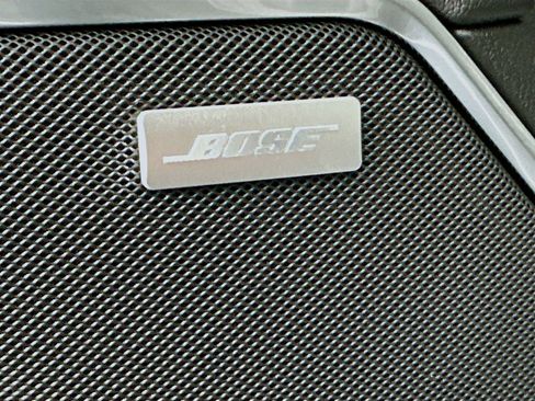 Used 2023 Chevrolet Silverado 1500 LTZ w/ Technology Package AWD/4WD image 19