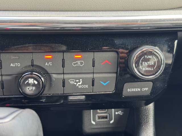 Certified 2024 Jeep Compass Limited AWD/4WD image 35
