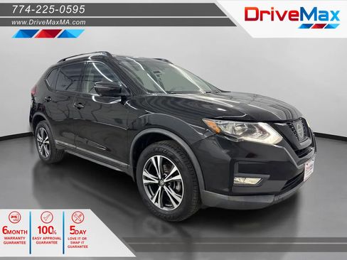Used 2017 Nissan Rogue SL AWD/4WD image 1